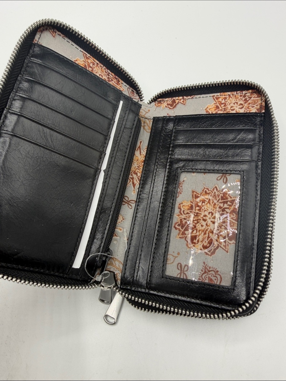 Hobo Black Leather Zip-Around Card Wallet - Picture 5 of 7